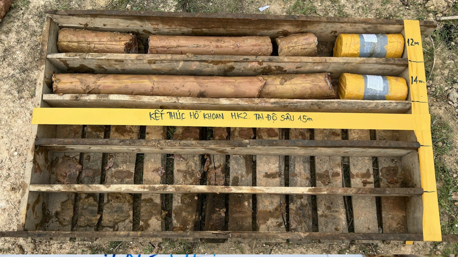 Hình 2: Khoan khảo sát địa chất Cơ sở thực phẩm Lan Phương - Bình Dương